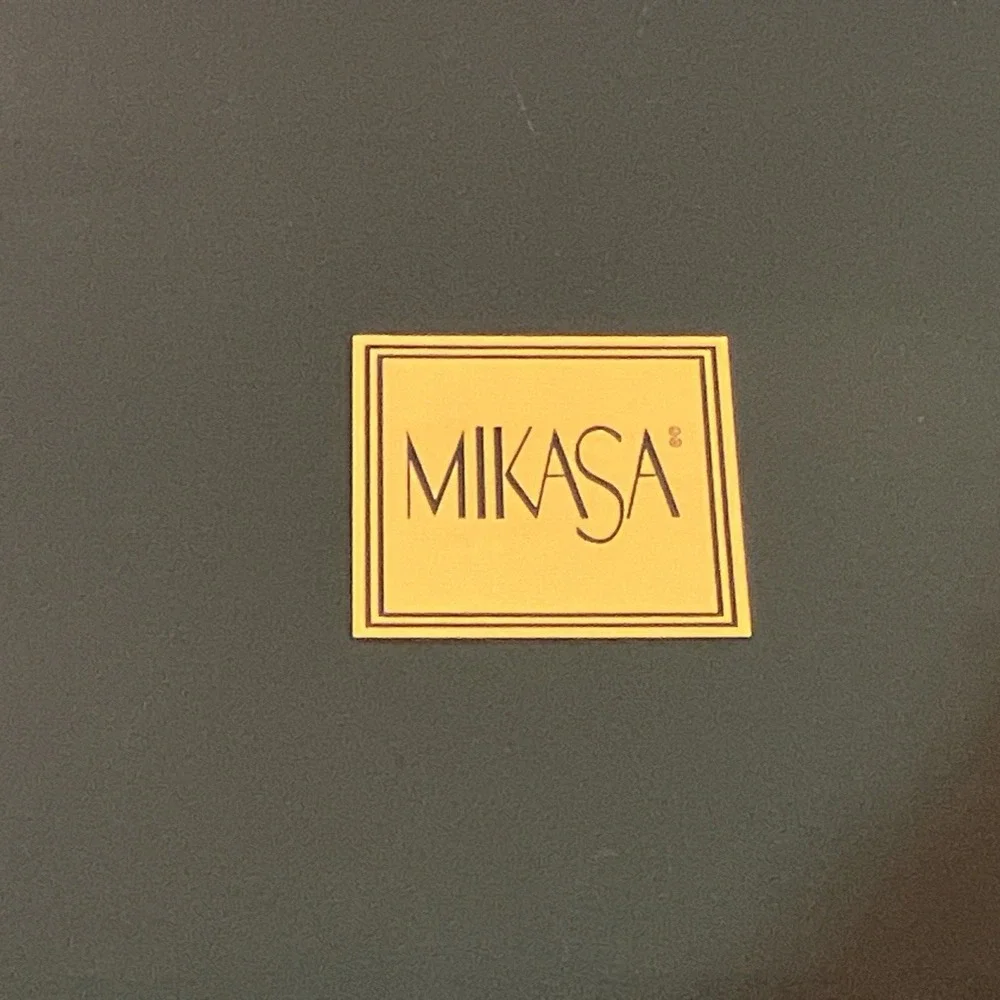Mikasa NATIVITY SCENE Plaque Plate 9